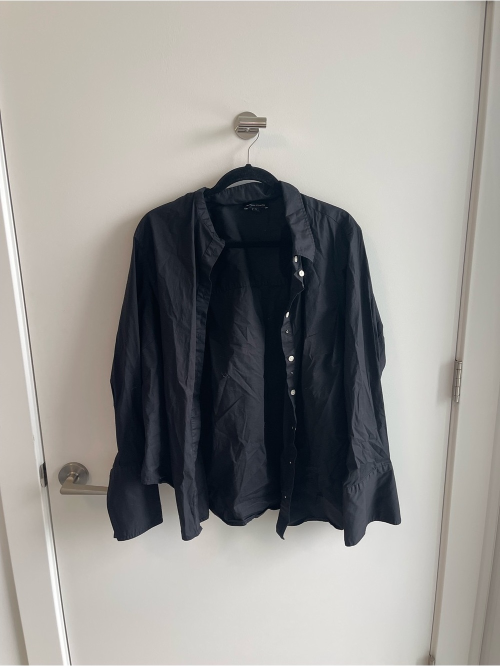 Universal Standard Black Button-Front Lightweight Shirt